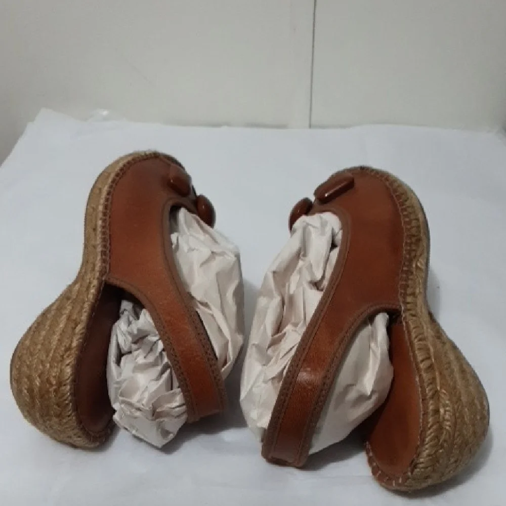 N/A stylish brown